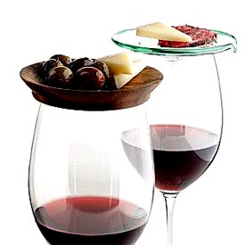 wine glasses and tapas